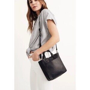 Madewell Transport Crossbody Black Pebbled Leather Gold Hardware EUC